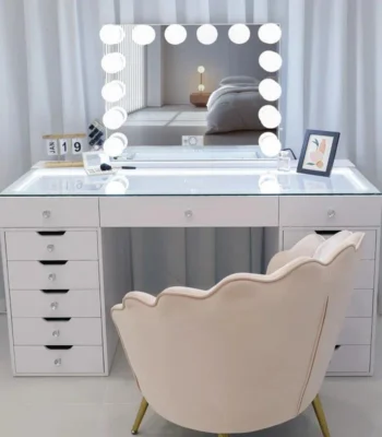 Dressing Table with Mirror